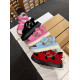 Жіночі рожеві босоніжки з натуральної замші