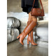 Високі шкіряні чоботи віскі на каблуку 9 см
